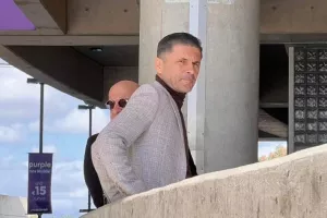 Σέρβικο ΜΜΕ: "Πάει Ρωσία ο Μάζιτς, φεύγει από την Κύπρο"