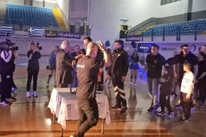 Η απονομή στην πρωταθλήτρια Sabbianco Ανόρθωση! (Φώτος/Βίντεο)