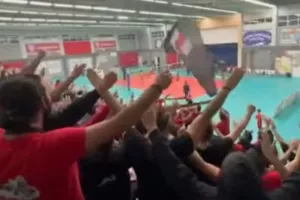 Ατμόσφαιρα... στο κλειστό οι Σαλαμιναίοι! (Βίντεο)