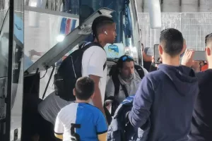Ταυτόχρονη άφιξη στο Κολόσσι (Φώτος)