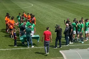 Ομόνοια Κ15/Η απονομή και οι πανηγυρισμοί των πρωταθλητών (βίντεο/φώτος) 