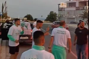 Τρέλα... στην υποδοχή! (Φώτος/Βίντεο)