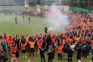 "Η κούπα θα βαφτεί γαλαζοκίτρινη"