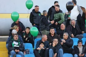 (Φωτορεπορτάζ) Ο κόσμος στο Μακάρειο