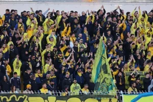(Φωτορεπορτάζ) Ο κόσμος στο Μακάρειο