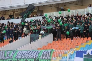 (Φωτορεπορτάζ) Ο κόσμος στο Μακάρειο