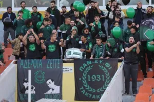 (Φωτορεπορτάζ) Ο κόσμος στο Μακάρειο