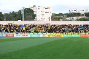 (Φωτορεπορτάζ) Ο κόσμος στο Μακάρειο