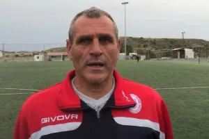 "Εχουν μείνει τρία παιχνίδια και θέλουμε να διατηρηθούμε εκεί για να κατακτήσουμε το πρωτάθλημα"