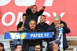 (Φωτορεπορτάζ) Ο κόσμος στο "Στέλιος Κυριακίδης"