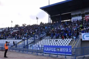 (Φωτορεπορτάζ) Ο κόσμος στο "Στέλιος Κυριακίδης"