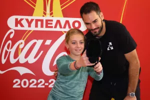 Μοίρασαν αυτόγραφα Χότσκο - Ίβουσιτς (φώτος)