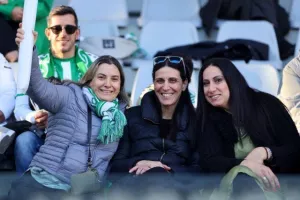 (ΦΩΤΟΡΕΠΟΡΤΑΖ) Ο κόσμος στο Κολόσσι