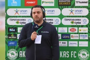 Ακρίτας - Νέα Σαλαμίνα: Πλέον κερδίζει, αλλά... αργοπορημένα (Φώτος)