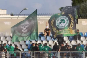 (Φωτορεπορτάζ) Ο κόσμος στο "Στέλιος Κυριακίδης"