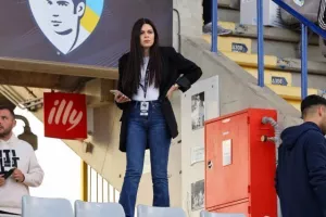 (Φωτορεπορτάζ) Ο κόσμος στο "Στέλιος Κυριακίδης"