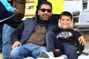 (Φωτορεπορτάζ) Ο κόσμος στο "Στέλιος Κυριακίδης"