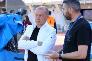 ΕΝΠ - Ανόρθωση: "Λευκή" μοιρασιά στο "Τάσος Μάρκου" (φώτος)