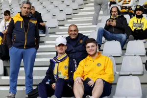 (Φωτορεπορτάζ) Ο κόσμος στο ΑΕΛ - Ακρίτας