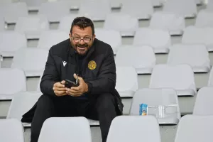 (Φωτορεπορτάζ) Ο κόσμος στο ΑΕΛ - Ανόρθωση