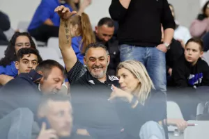 (Φωτορεπορτάζ) Ο κόσμος στο ΑΕΛ - Ανόρθωση