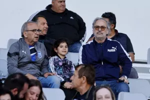 Απόλλων - Πάφος: Απόδραση... με Μπεσάρτ! (Φώτος)