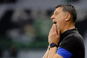 Ο αντί - Βιγιαφάνες με Ομόνοια… 
