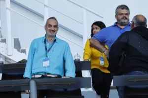 ΑΕΛ - Ολυμπιακός: Στον τελικό με... ζωγραφιά του κορυφαίου Μεντόσα! (Φώτος)