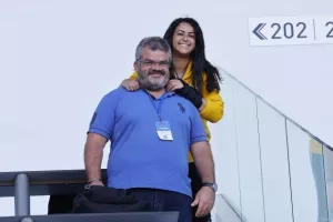 ΑΕΛ - Ολυμπιακός: Στον τελικό με... ζωγραφιά του κορυφαίου Μεντόσα! (Φώτος)