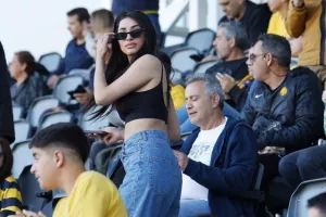 ΑΕΛ - Ολυμπιακός: Στον τελικό με... ζωγραφιά του κορυφαίου Μεντόσα! (Φώτος)