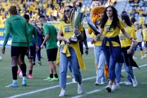 ΑΕΛ - Ολυμπιακός: Στον τελικό με... ζωγραφιά του κορυφαίου Μεντόσα! (Φώτος)