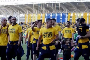 ΑΕΛ - Ολυμπιακός: Στον τελικό με... ζωγραφιά του κορυφαίου Μεντόσα! (Φώτος)