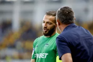 ΑΕΛ - Ολυμπιακός: Στον τελικό με... ζωγραφιά του κορυφαίου Μεντόσα! (Φώτος)