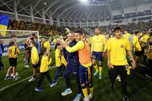 ΑΕΛ - Ολυμπιακός: Στον τελικό με... ζωγραφιά του κορυφαίου Μεντόσα! (Φώτος)