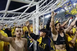 ΑΕΛ - Ολυμπιακός: Στον τελικό με... ζωγραφιά του κορυφαίου Μεντόσα! (Φώτος)