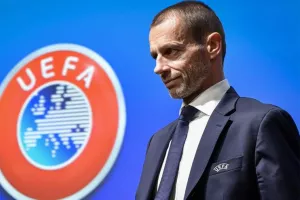 UEFA: Επανεκλέγεται άνευ αντιπάλου ο Τσέφεριν