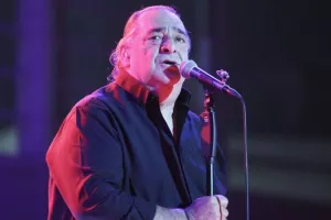 Βασίλης Καρράς: Η νέα φωτογραφία μετά την απώλεια 42 κιλών