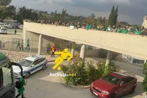 Ντόπες Ομονοιατών στην άφιξη της αποστολής! (βίντεο/φώτος)
