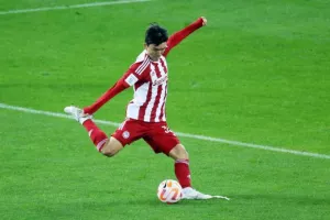«Εντυπωσίασε τη Ρέιντζερς ο Ίνμπομ Χουάνγκ»