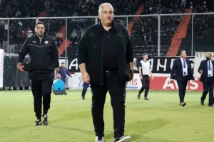 «Κάποιοι άνθρωποι πρέπει να πάρουν μαθήματα από την απάντηση του Αντετοκούνμπο»