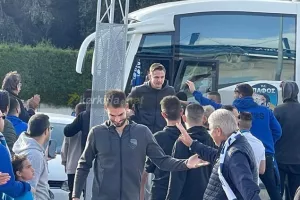 Πάφος FC: Ντόπες στην άφιξη της αποστολής (φώτος/βίντεο)