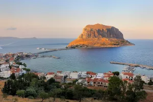 Κυριακή του Πάσχα στην Πελλοπόνησο