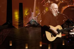 Στο νοσοκομείο ο Διονύσης Σαββόπουλος