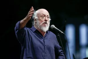 Η πρώτη ανάρτηση του Διονύση Σαββόπουλου μετά το εξιτήριο