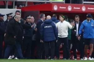 Λογομαχία Αλμέιδα - Καραπαπά στο «Γ. Καραϊσκάκης»