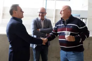 Θέσεις 1,2,3;