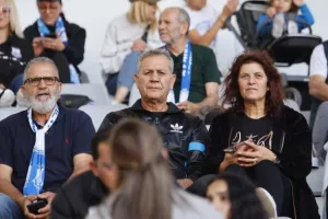 (Φωτορεπορτάζ) Ο κόσμος στο Απόλλων - Πάφος FC