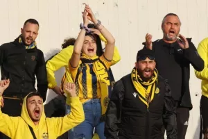(Φωτορεπορτάζ) Ο κόσμος στο Μακάρειο
