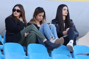 (Φωτορεπορτάζ) Ο κόσμος στο Μακάρειο