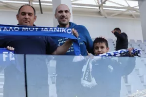 (Φωτορεπορτάζ) Ο κόσμος στο Απόλλων - Πάφος FC